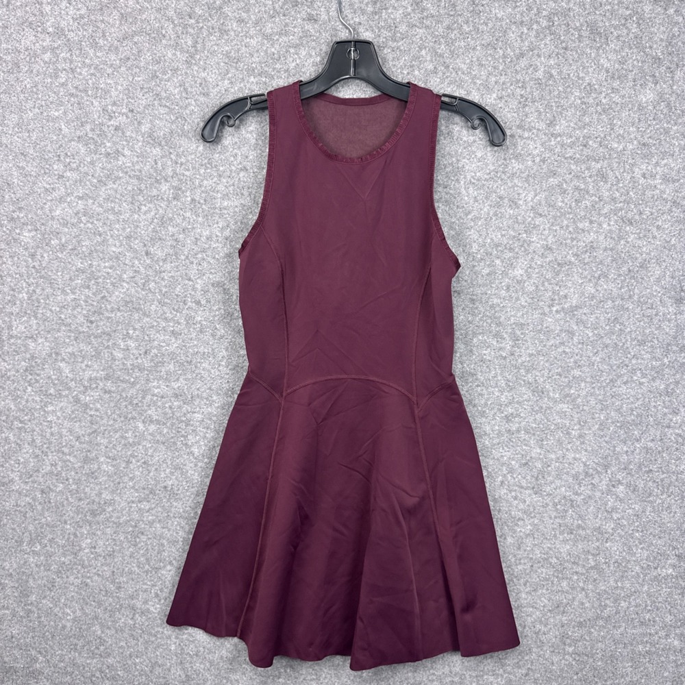 Lululemon Court Rival Tennis Dress Size 6 Burgundy Mesh Back Activewear Skater